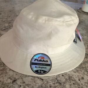 Sunrise surf shop in Jax Beach bucket hat